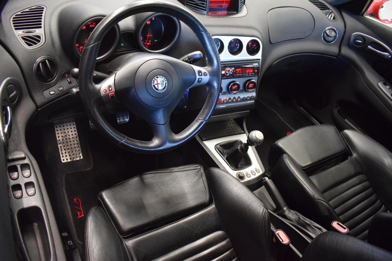 Alfa Romeo 156 vaihtoauto