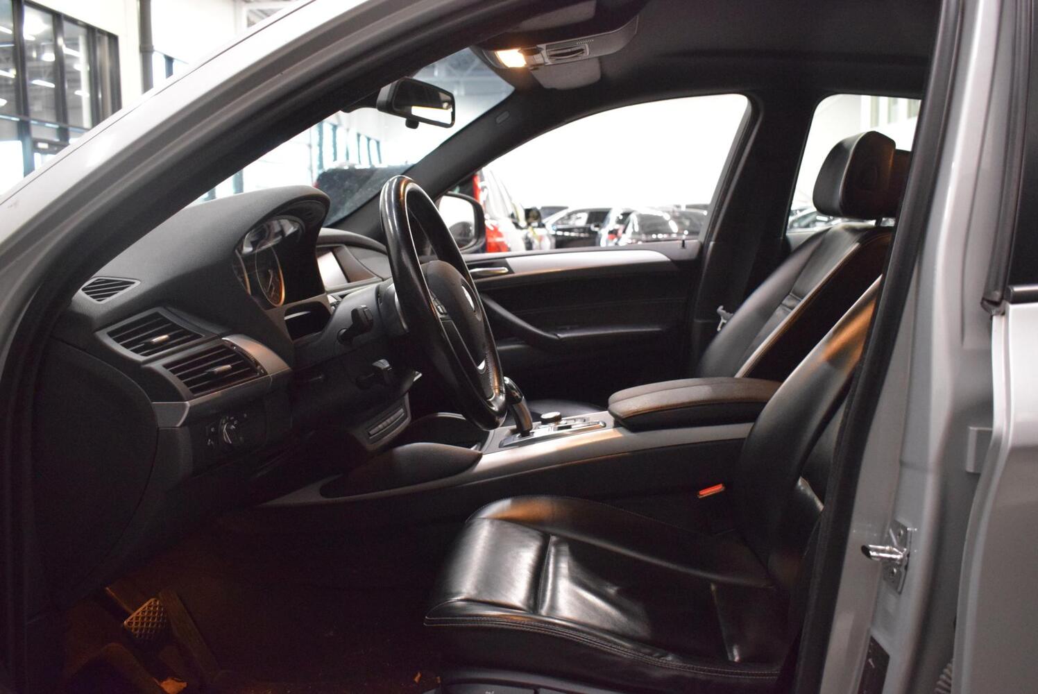 BMW X6 vaihtoauto