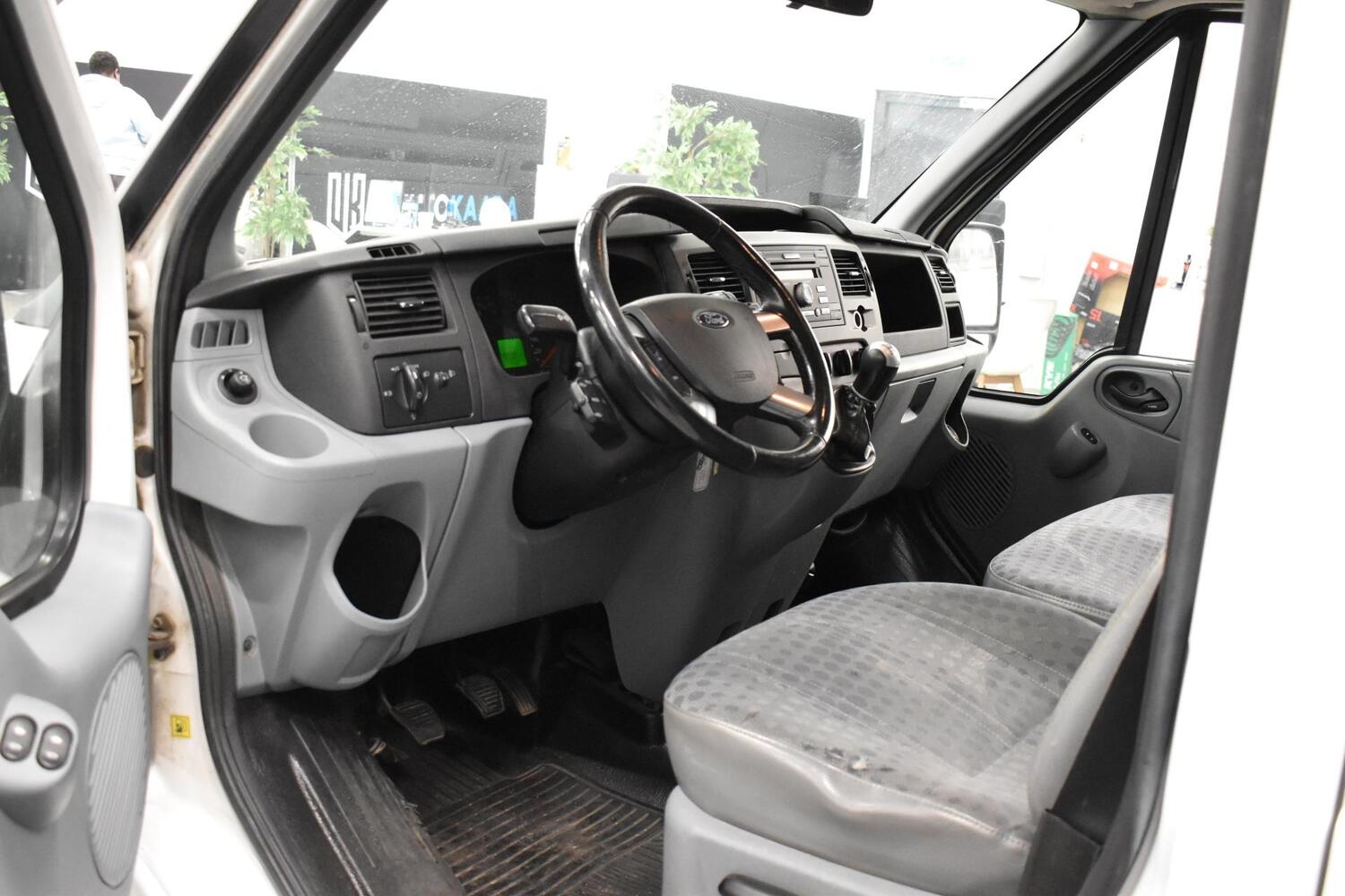 Ford Transit vaihtoauto