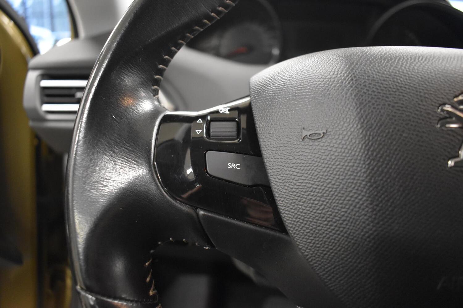 Peugeot 308 vaihtoauto
