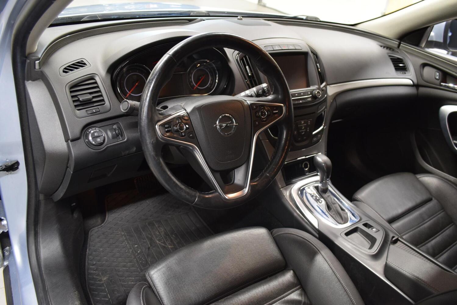 Opel Insignia vaihtoauto