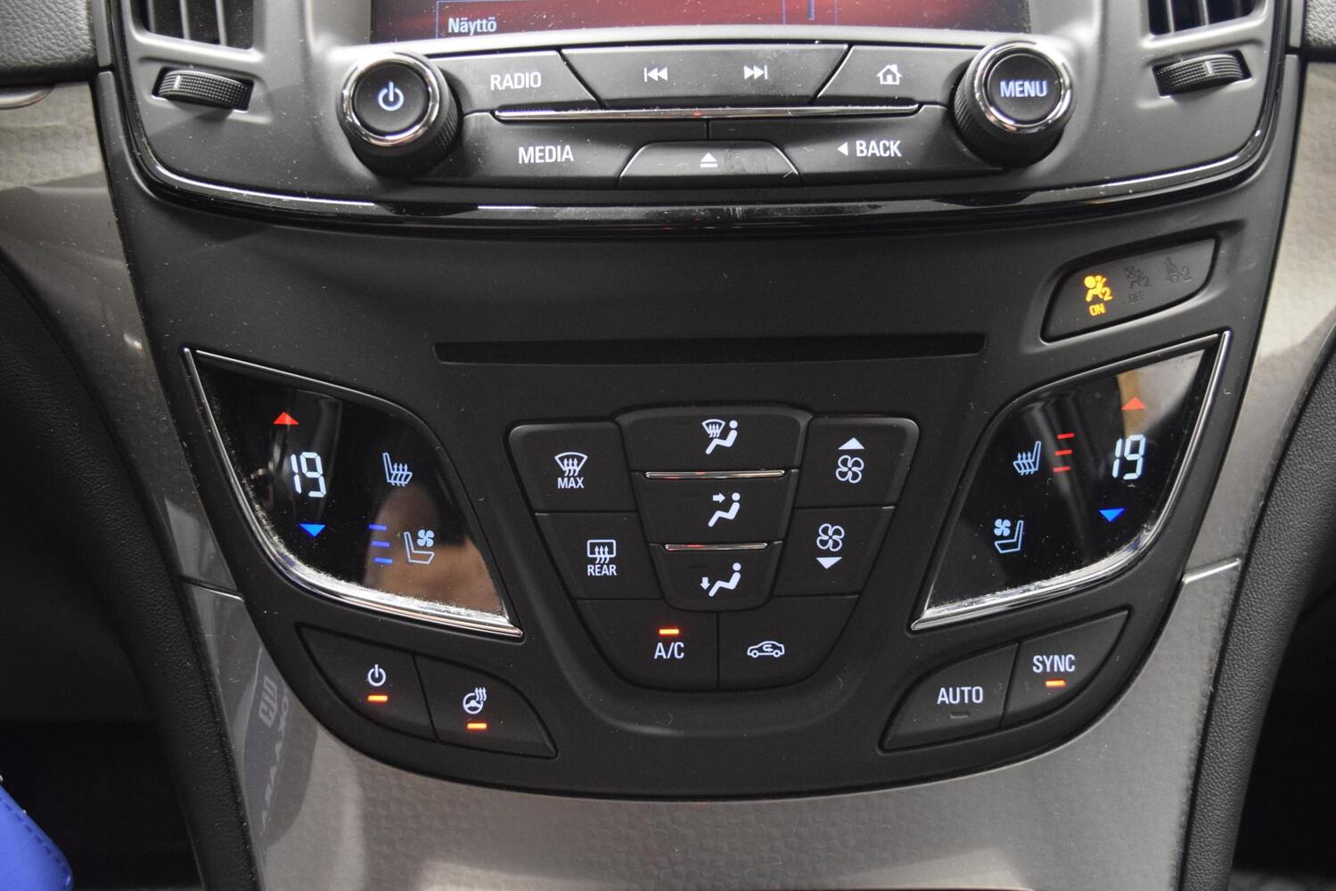 Opel Insignia vaihtoauto