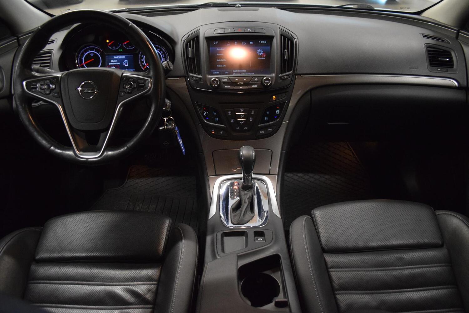 Opel Insignia vaihtoauto