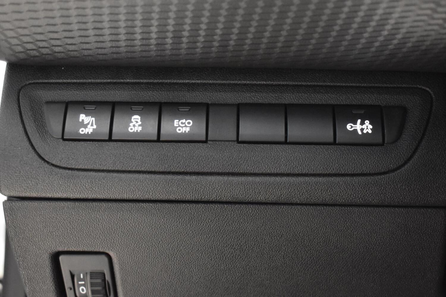 Peugeot 208 vaihtoauto