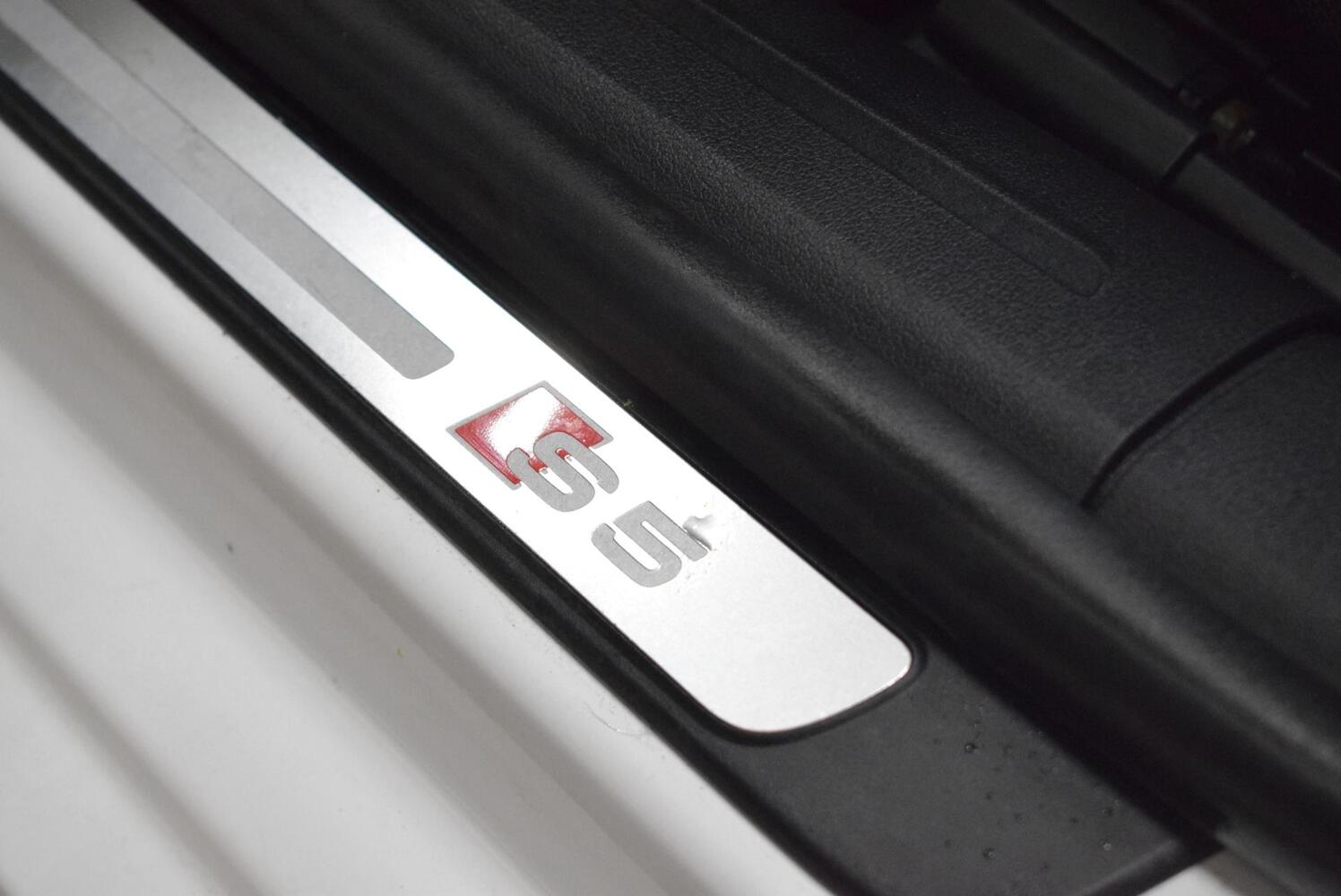 Audi S5 vaihtoauto