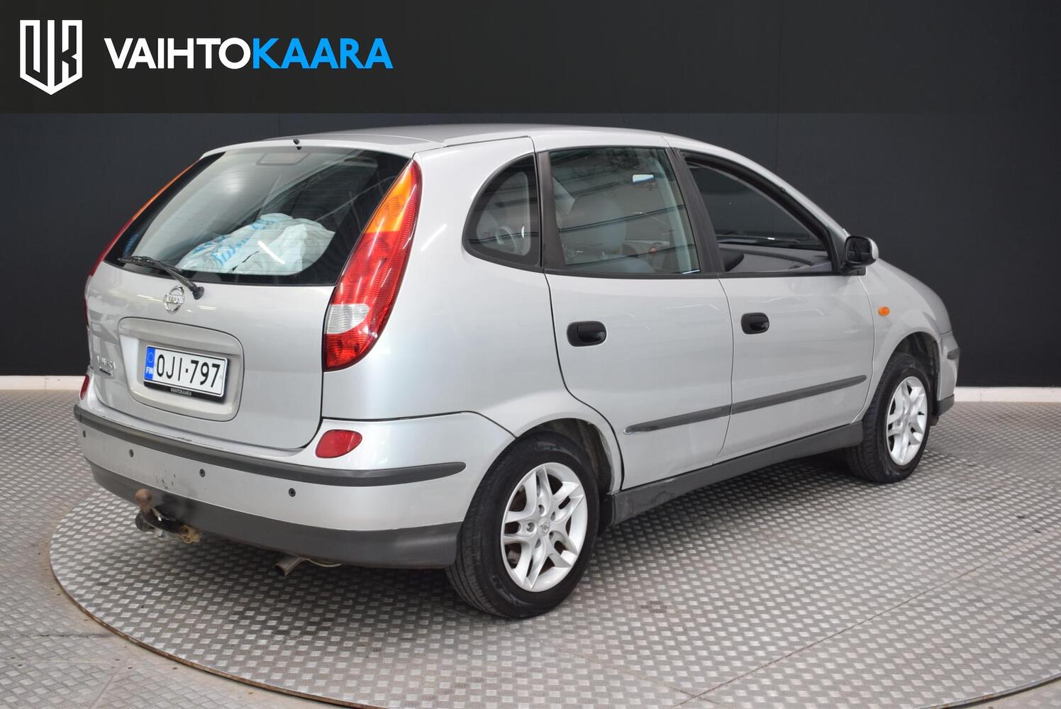 Nissan Almera Tino vaihtoauto