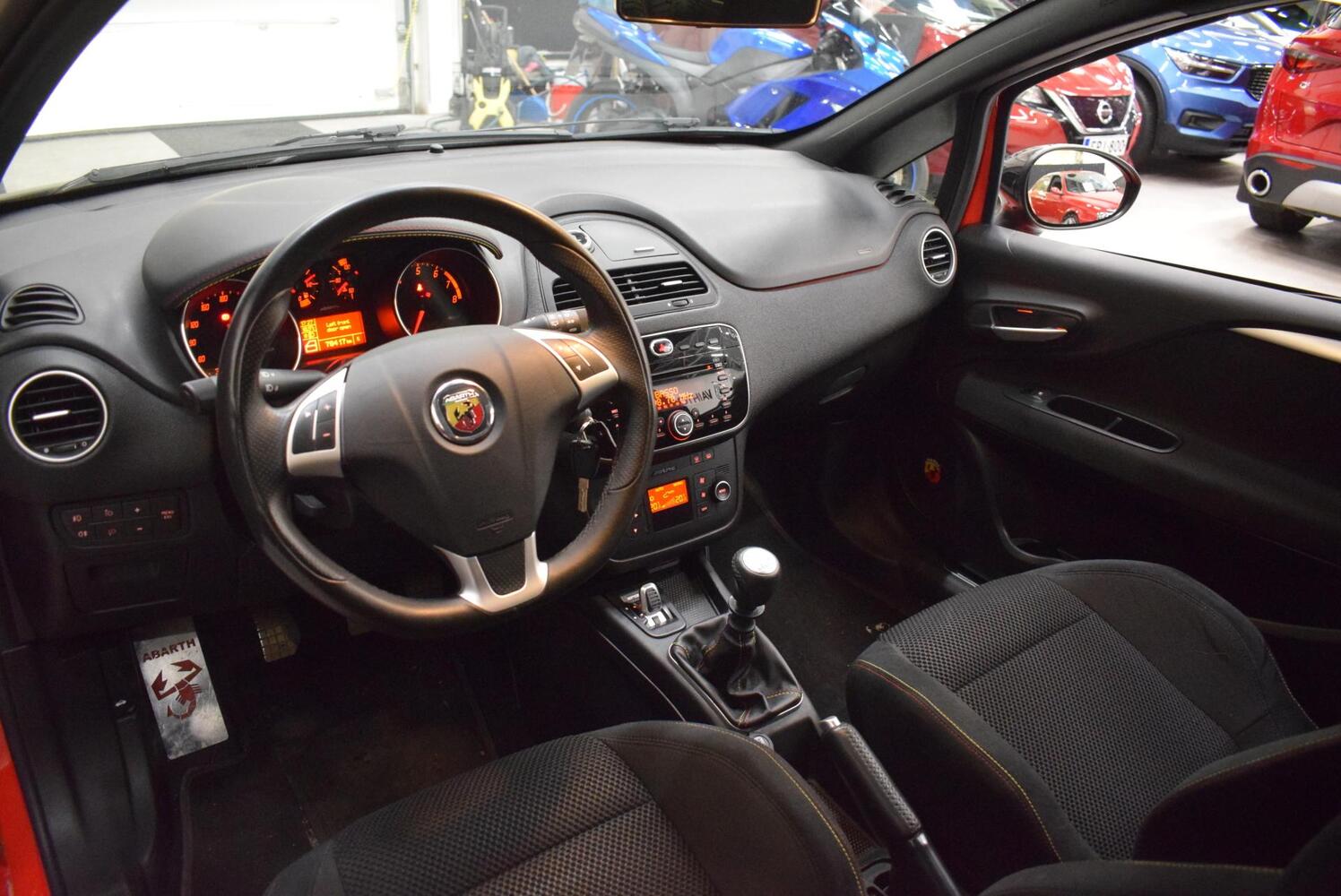 Fiat-Abarth Punto vaihtoauto