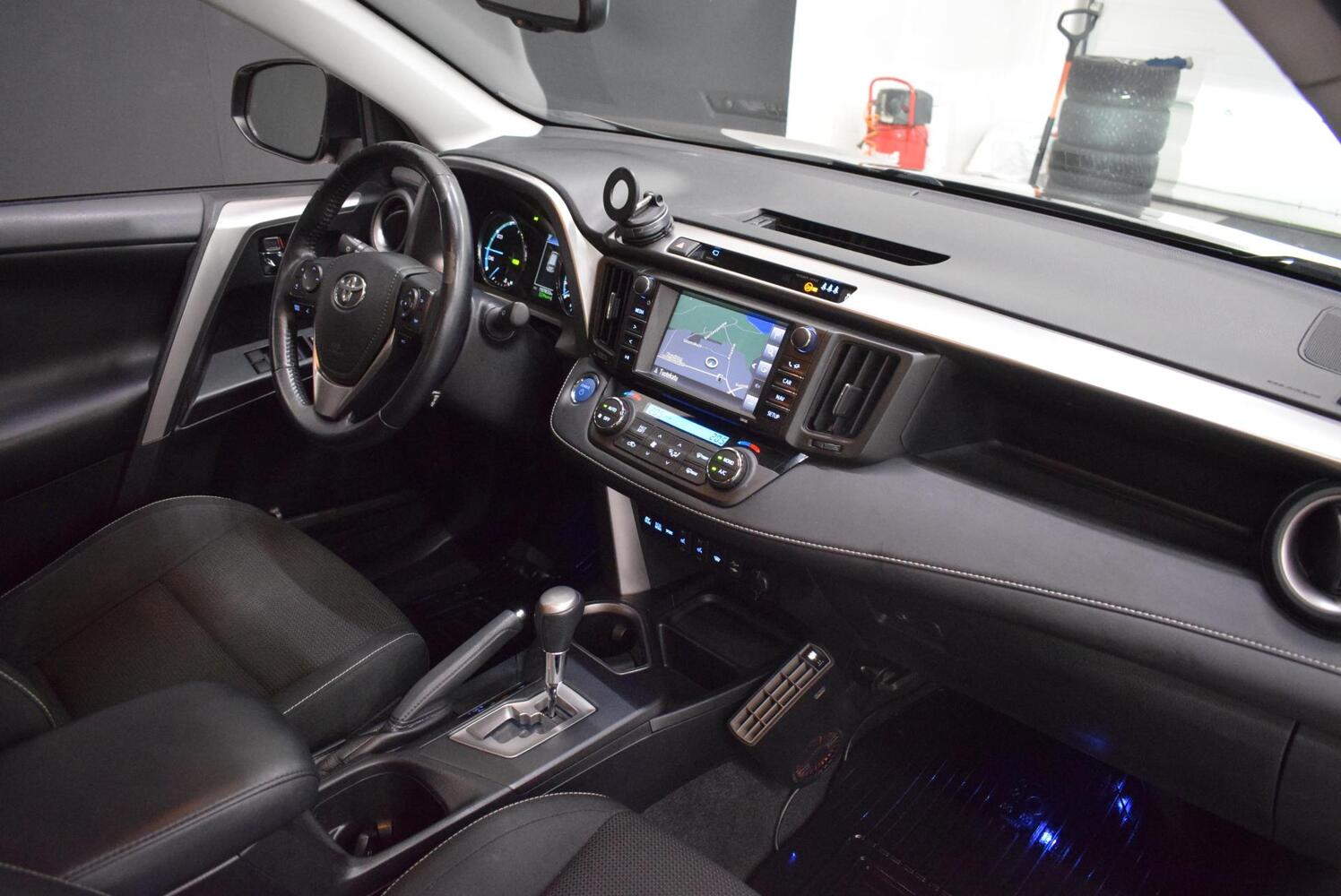 Toyota RAV4 vaihtoauto
