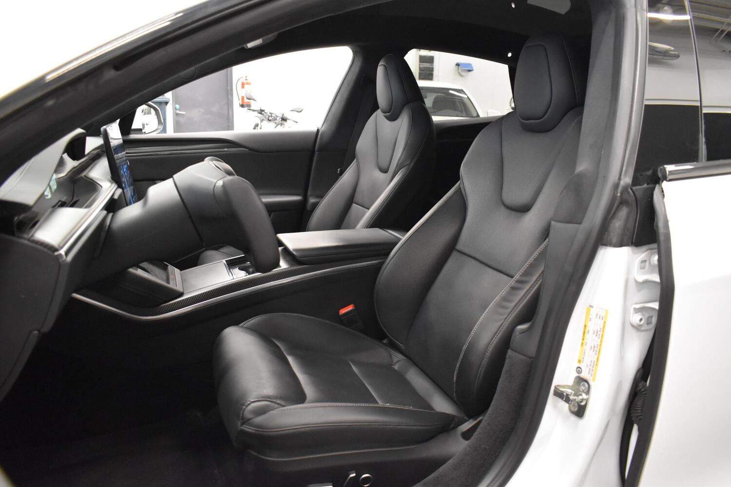Tesla Model S vaihtoauto