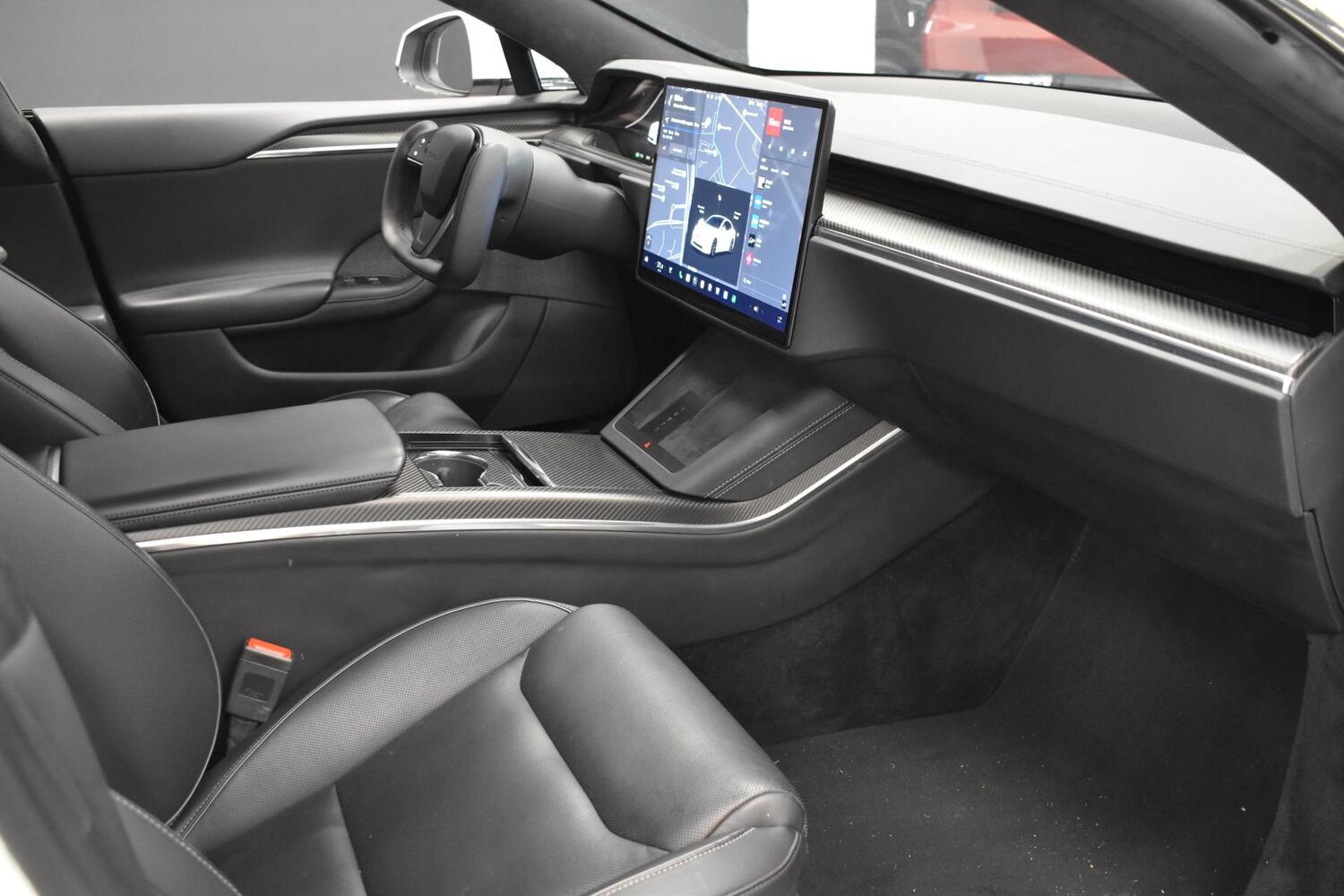 Tesla Model S vaihtoauto