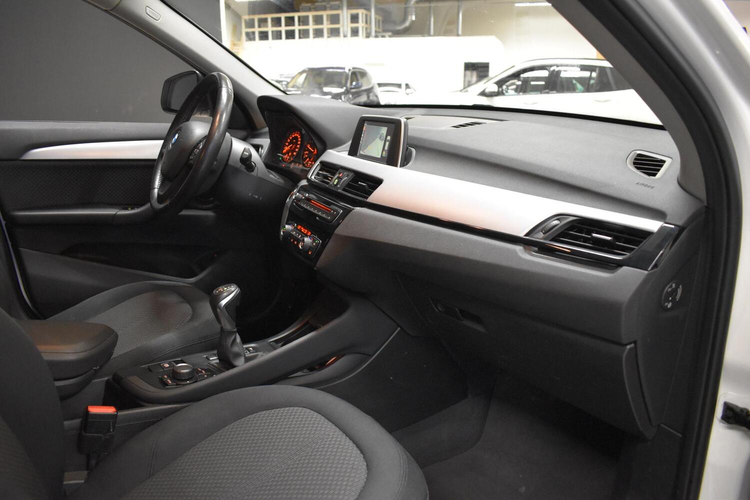 BMW X1 vaihtoauto