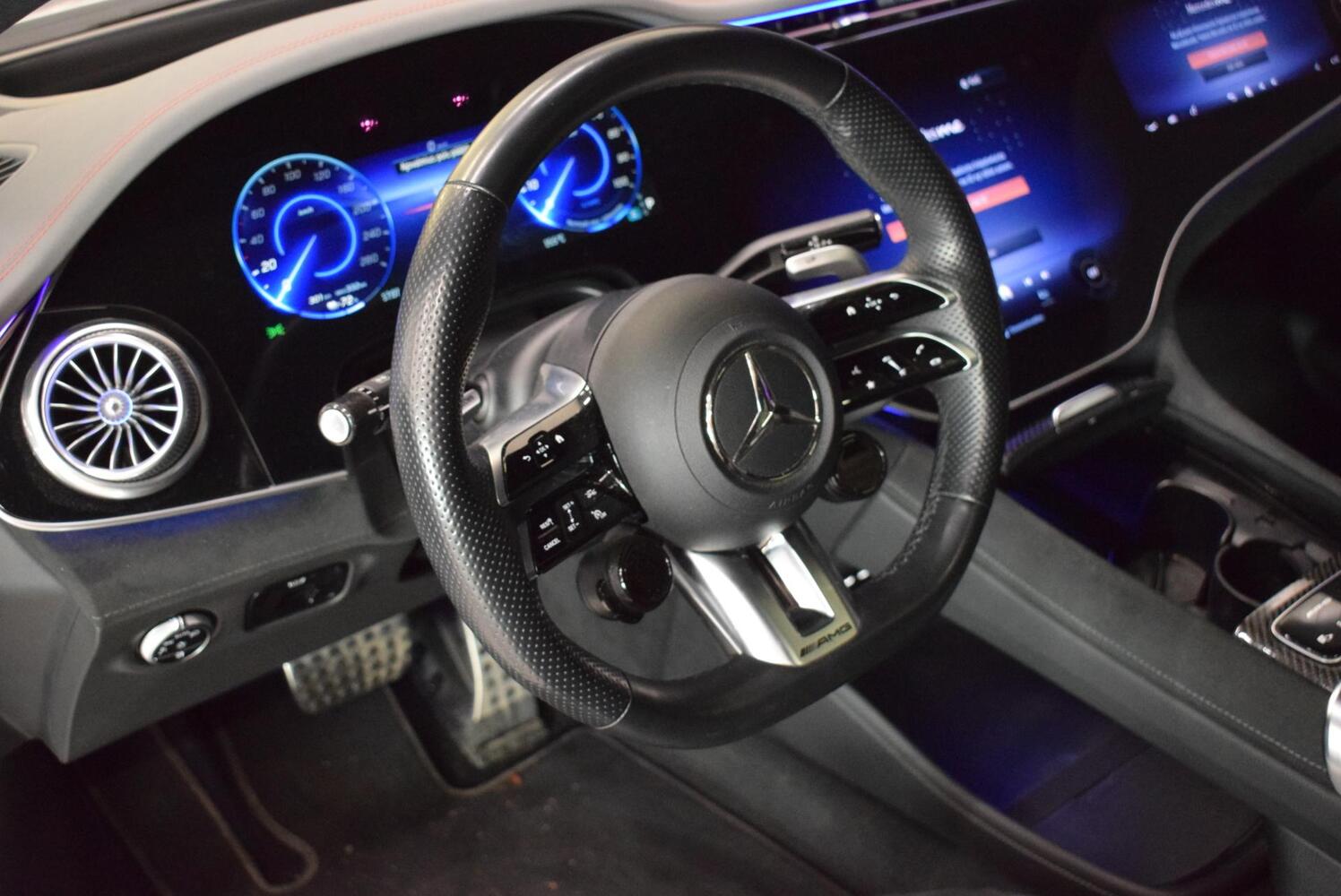 Mercedes-Benz EQE vaihtoauto