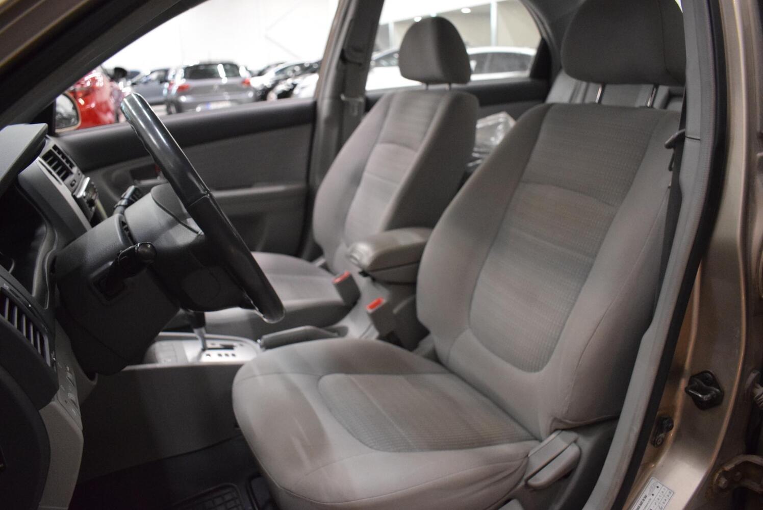 Kia Cerato vaihtoauto