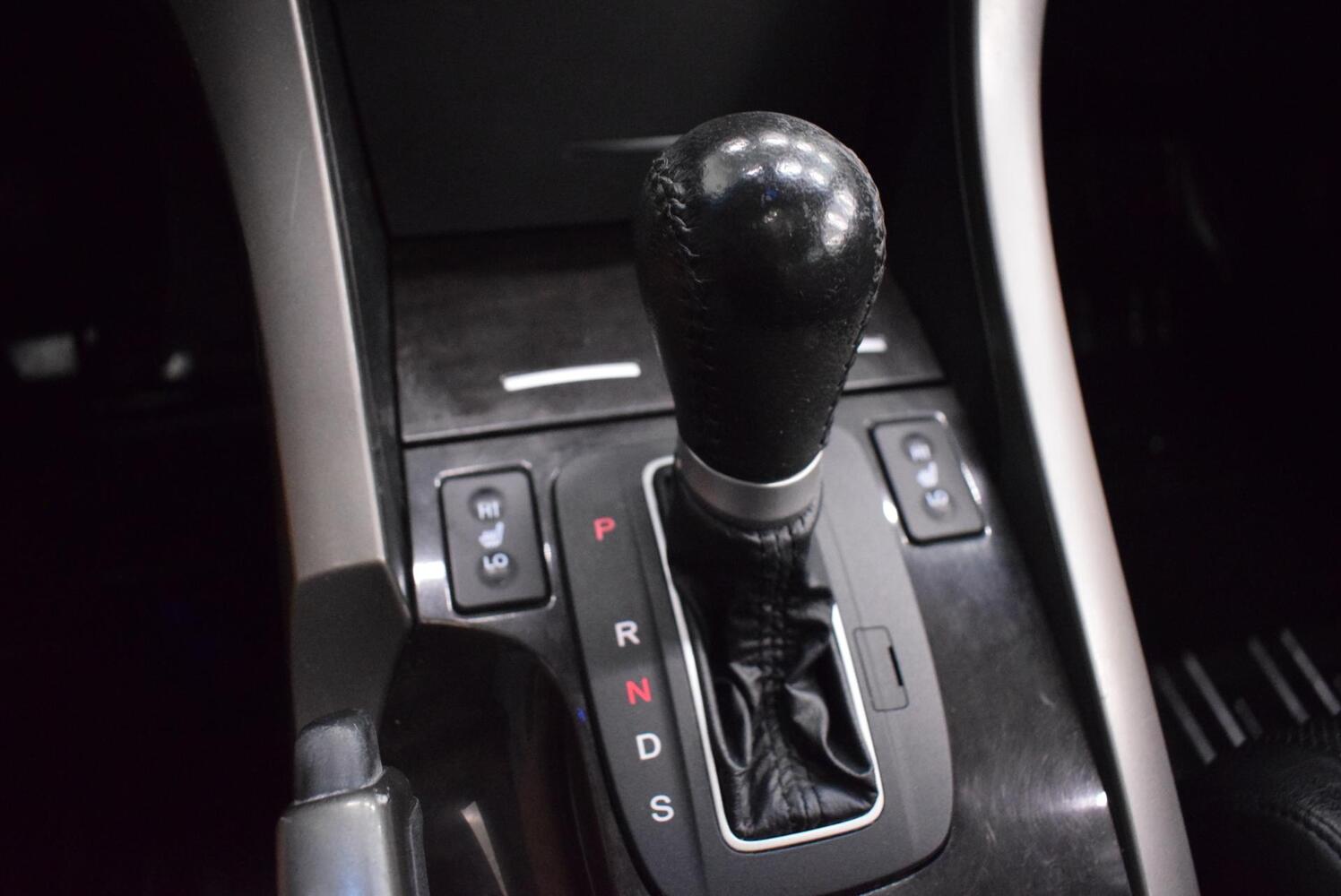 Honda Accord vaihtoauto