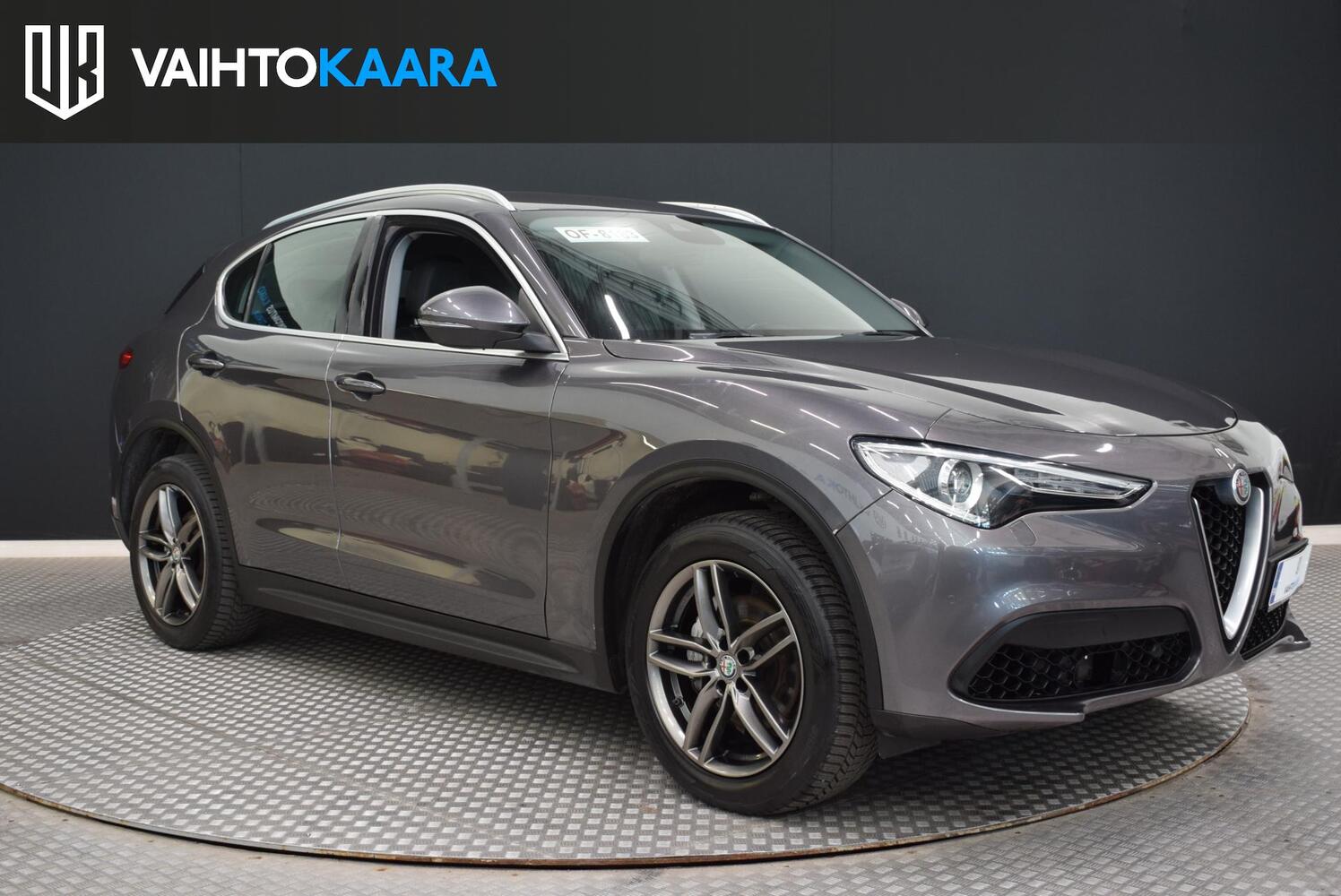 Alfa Romeo Stelvio vaihtoauto