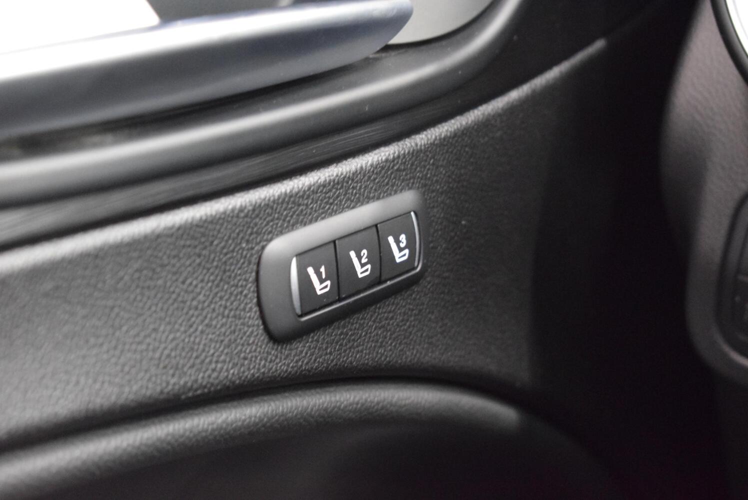 Alfa Romeo Stelvio vaihtoauto