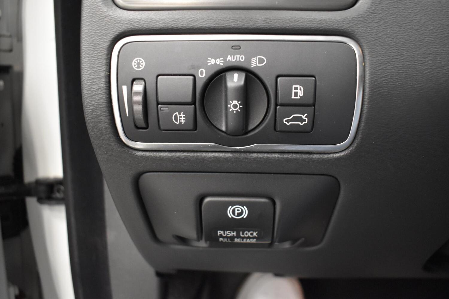 Volvo XC70 vaihtoauto