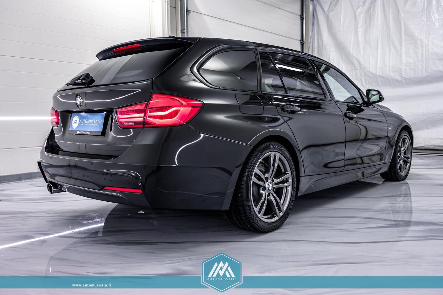 BMW 330 vaihtoauto