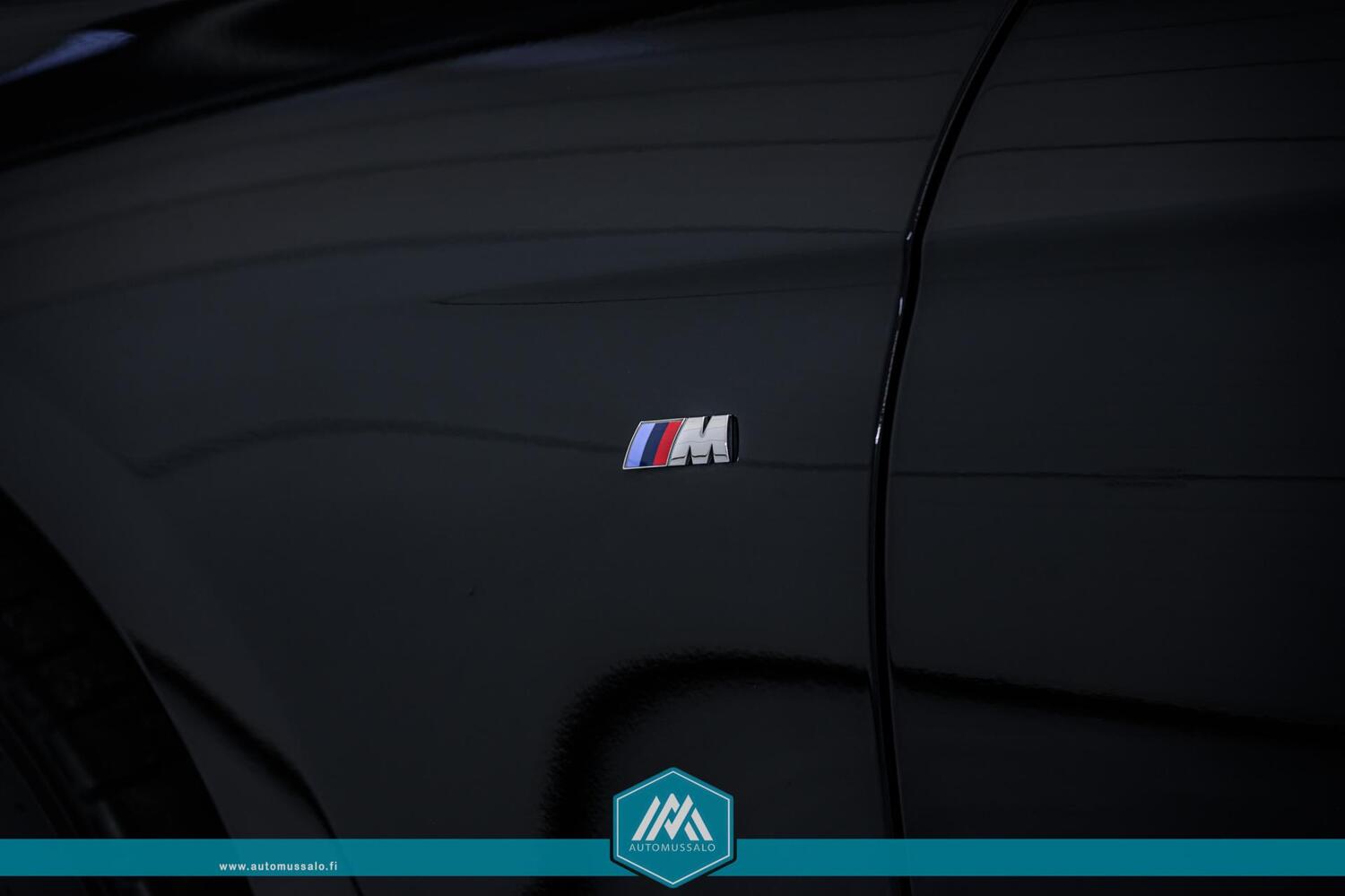 BMW 330 vaihtoauto
