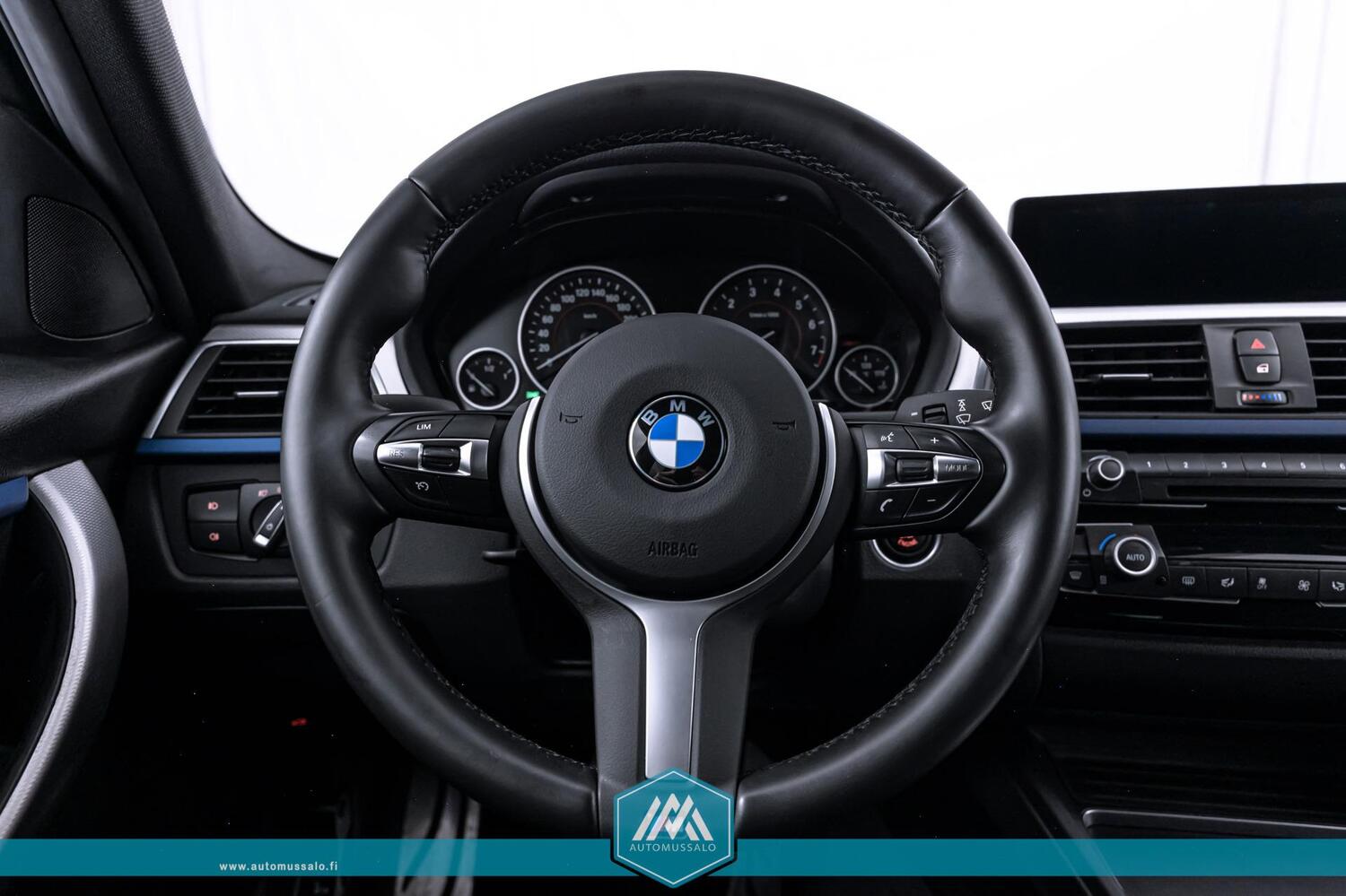 BMW 330 vaihtoauto