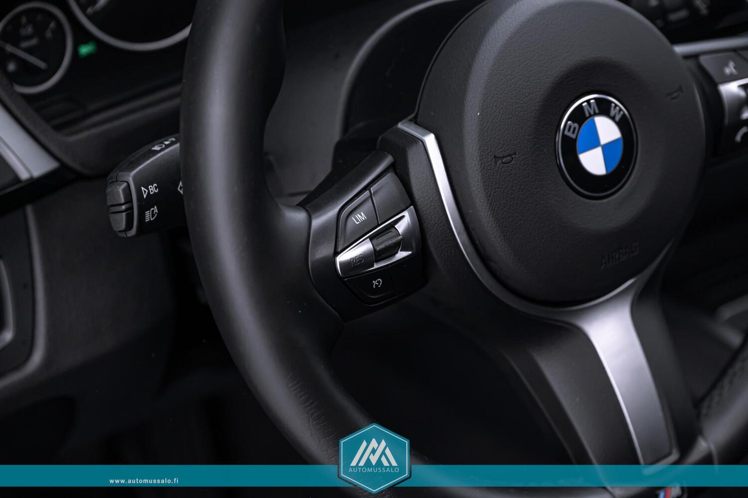 BMW 330 vaihtoauto