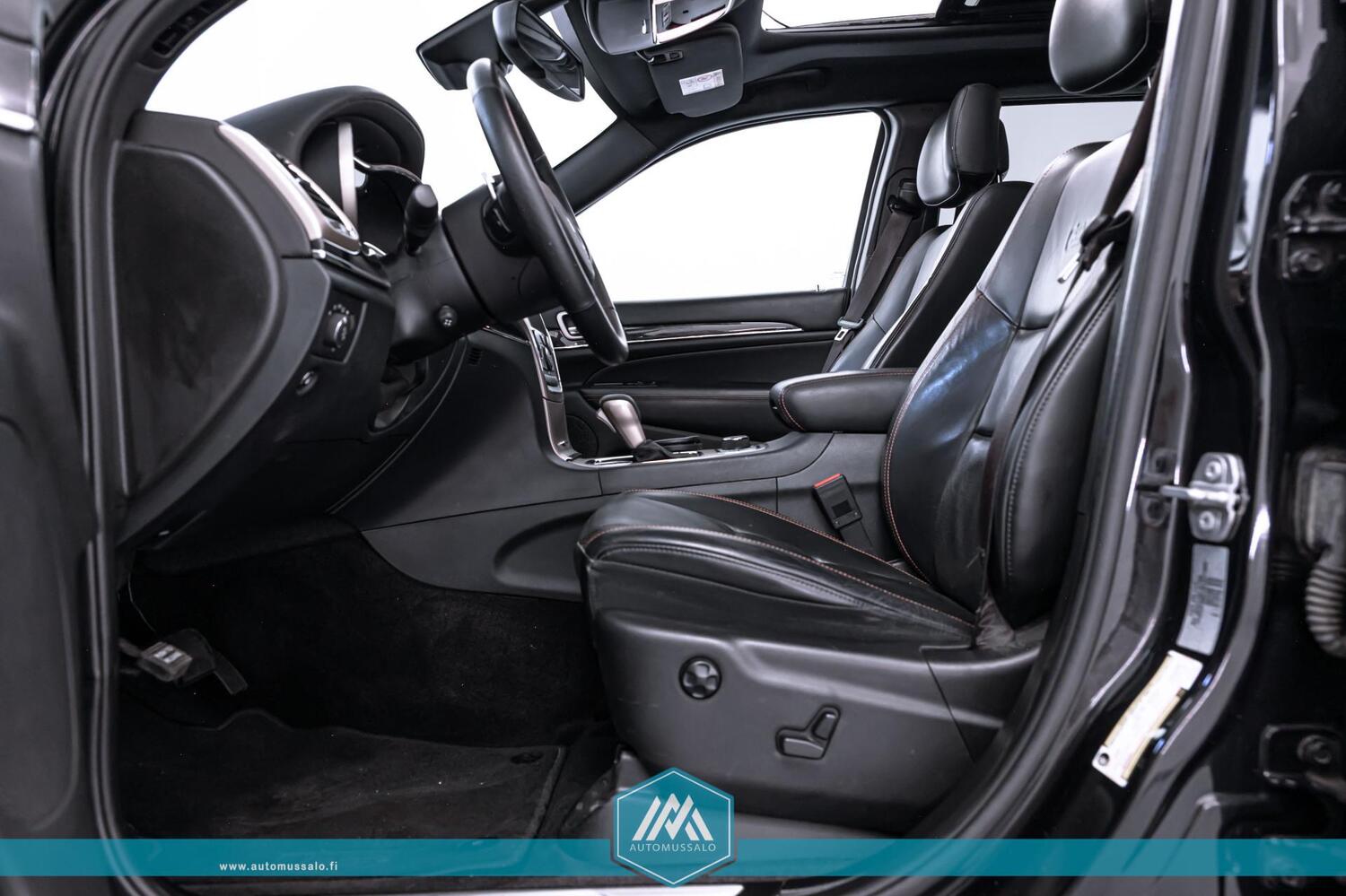 Jeep Grand Cherokee vaihtoauto