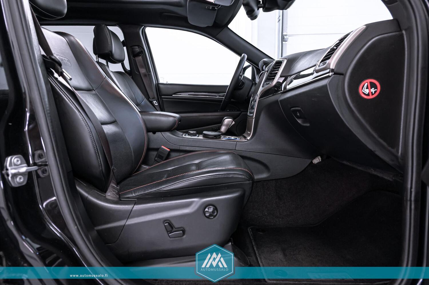 Jeep Grand Cherokee vaihtoauto