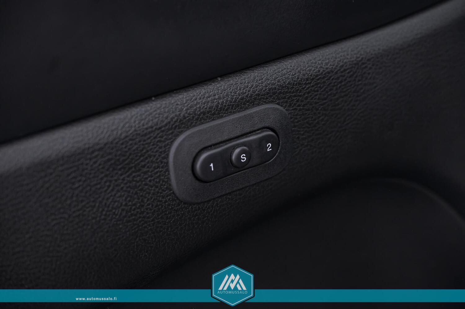 Jeep Grand Cherokee vaihtoauto