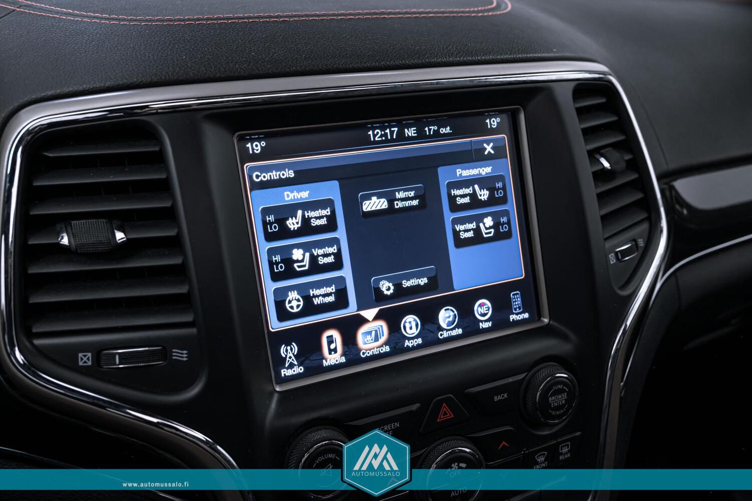 Jeep Grand Cherokee vaihtoauto