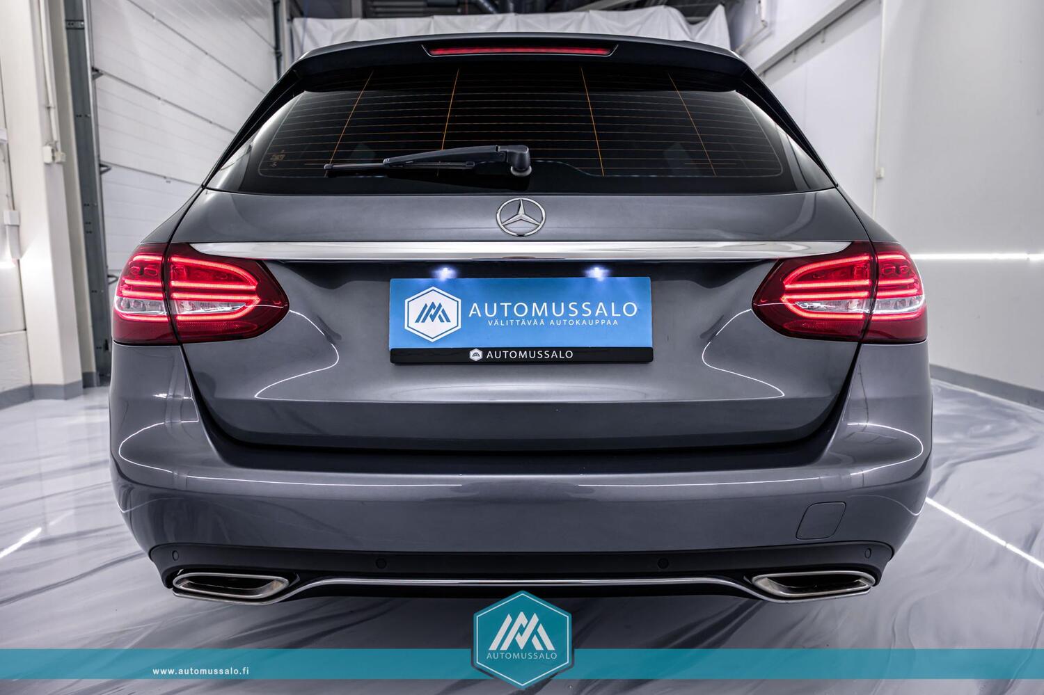 Mercedes-Benz C vaihtoauto