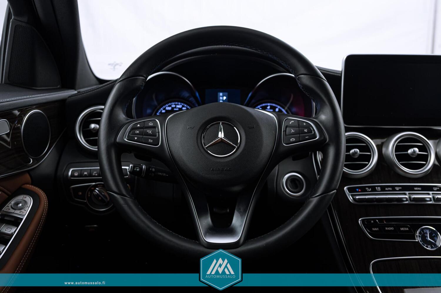 Mercedes-Benz C vaihtoauto
