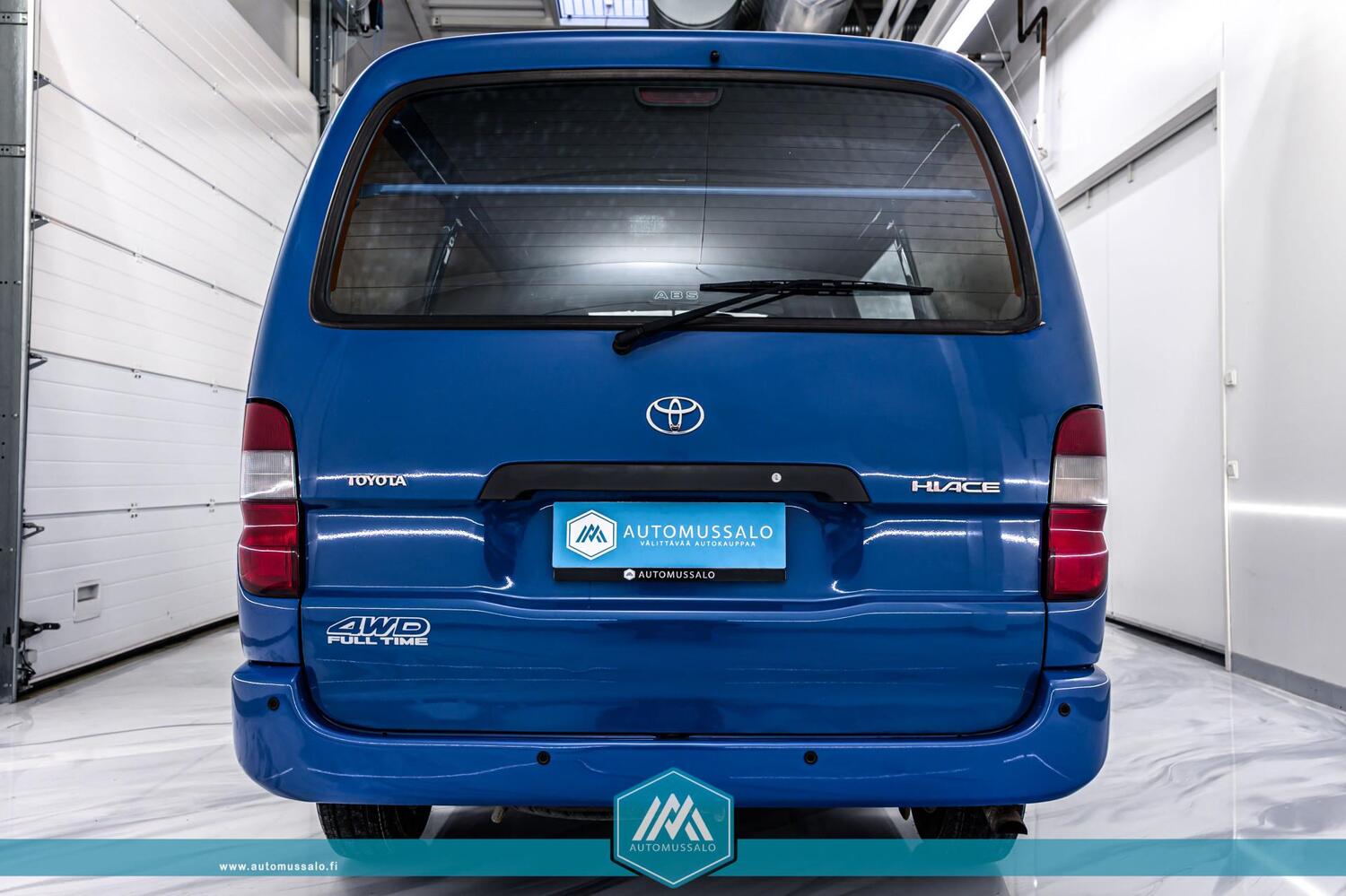 Toyota Hiace vaihtoauto