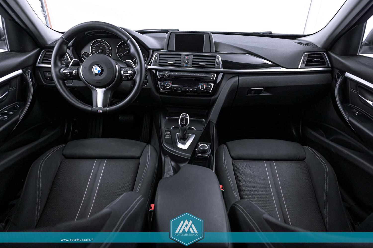 BMW 320 vaihtoauto