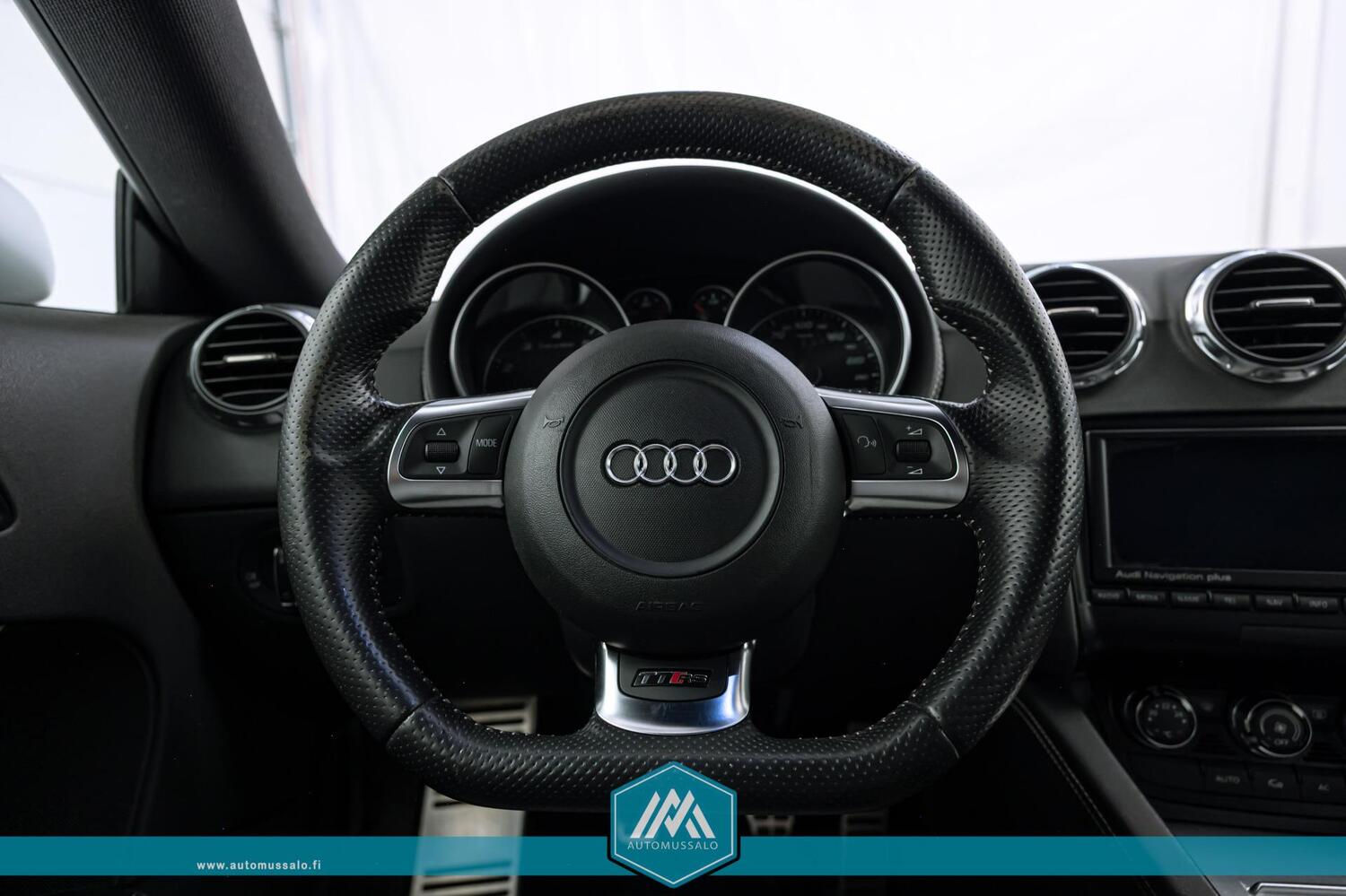 Audi TT RS vaihtoauto
