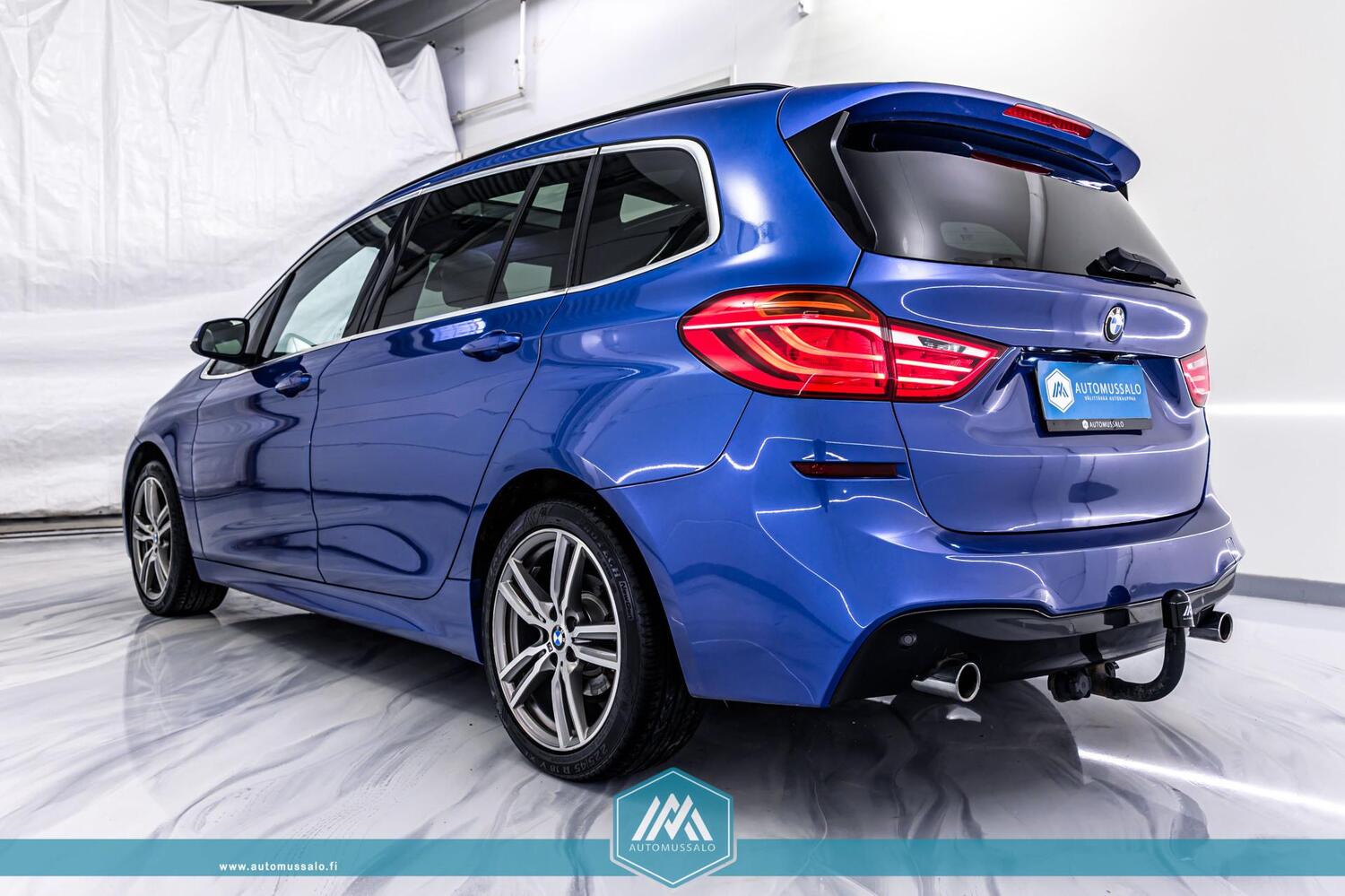 BMW 220 vaihtoauto