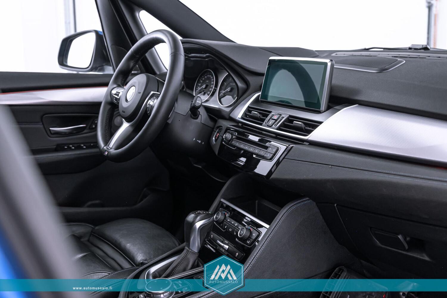 BMW 220 vaihtoauto