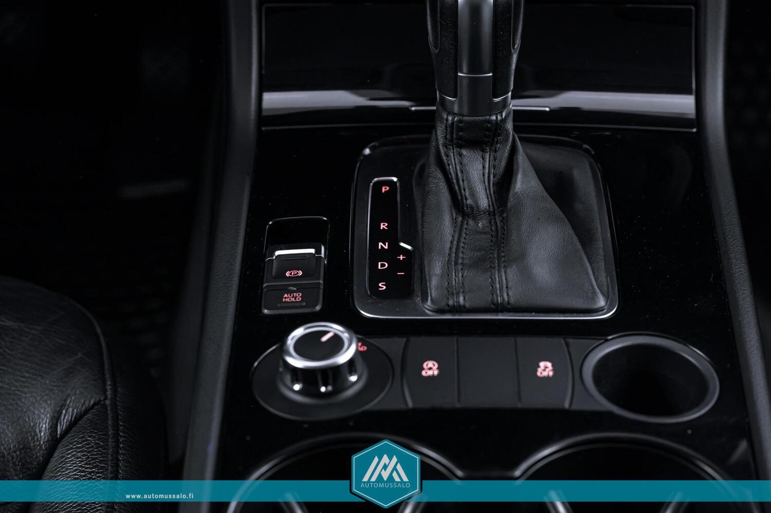 Volkswagen Touareg vaihtoauto