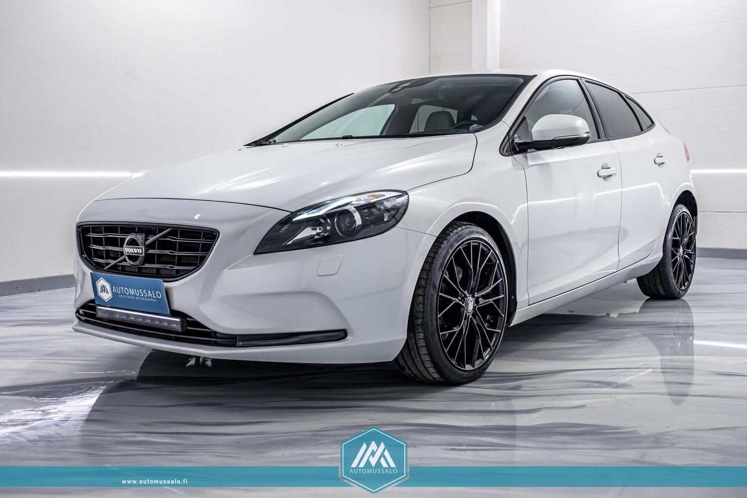 Volvo V40 vaihtoauto