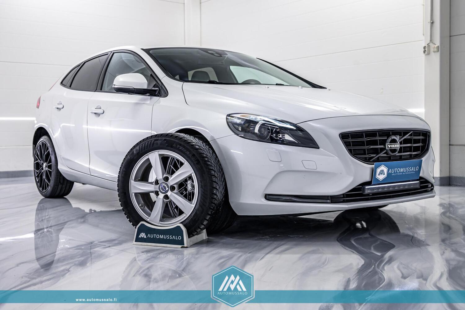 Volvo V40 vaihtoauto