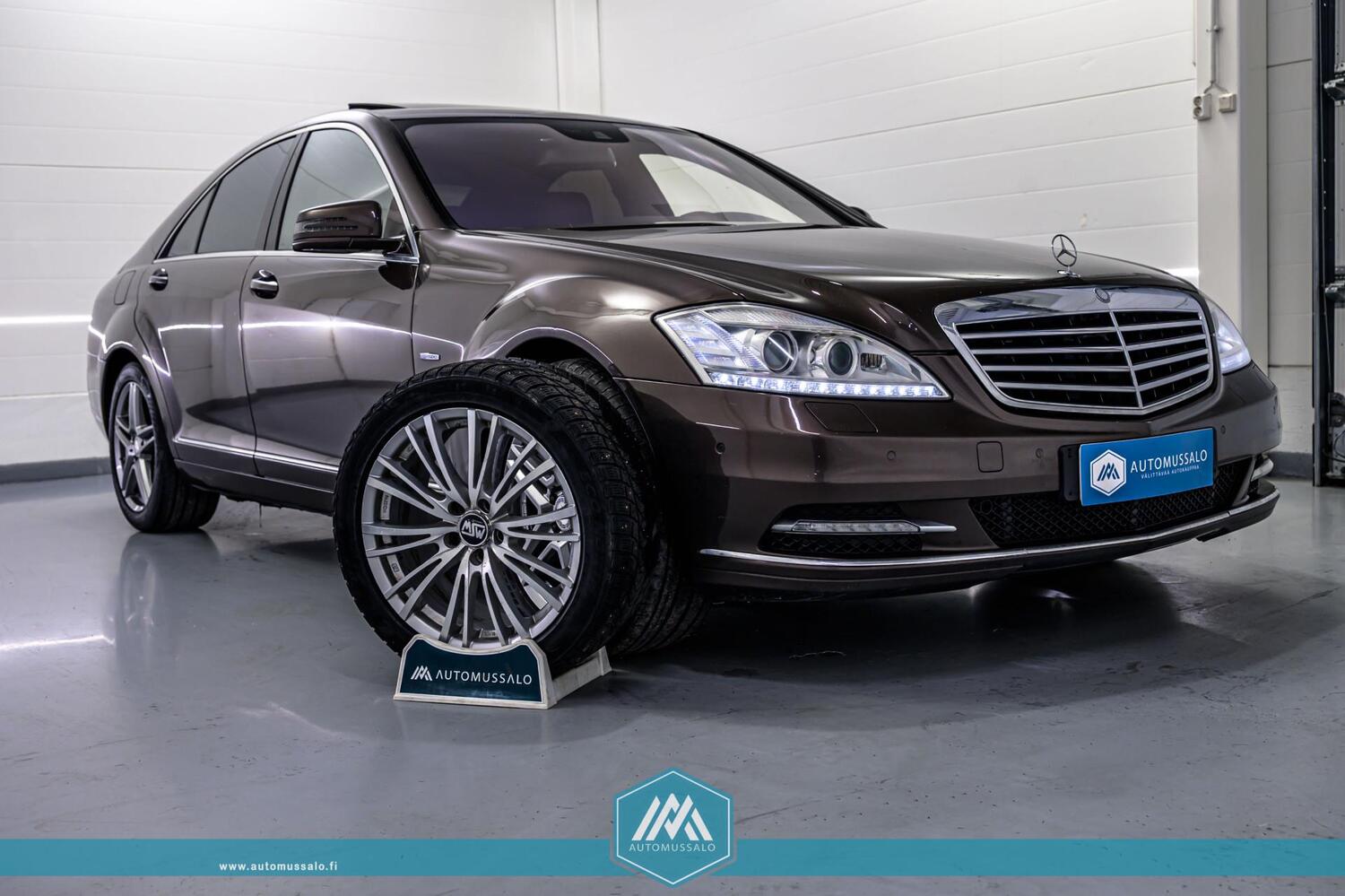 Mercedes-Benz S vaihtoauto