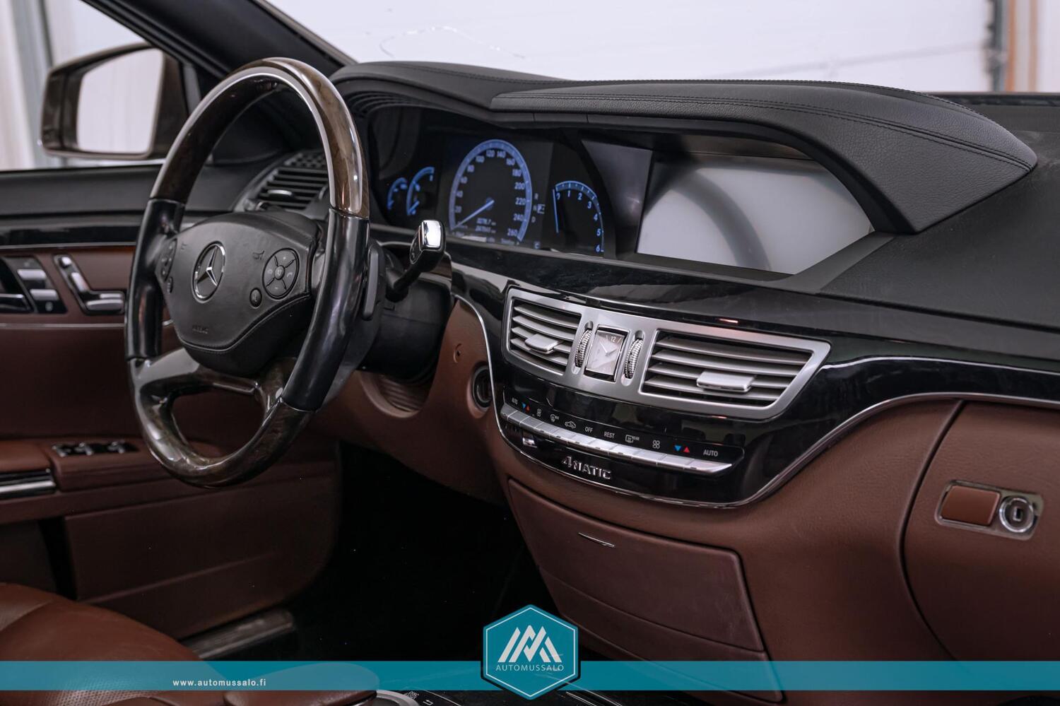 Mercedes-Benz S vaihtoauto