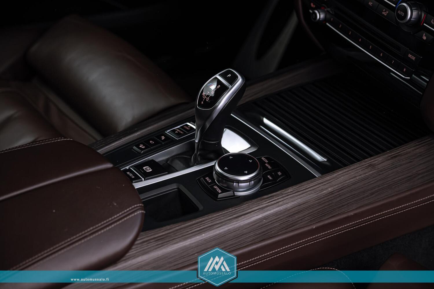 BMW X5 vaihtoauto