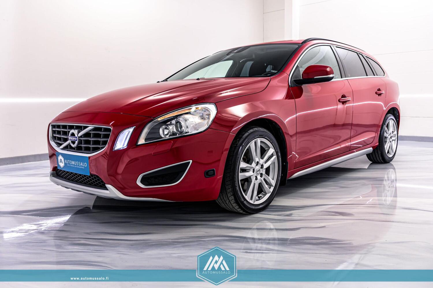 Volvo V60 vaihtoauto