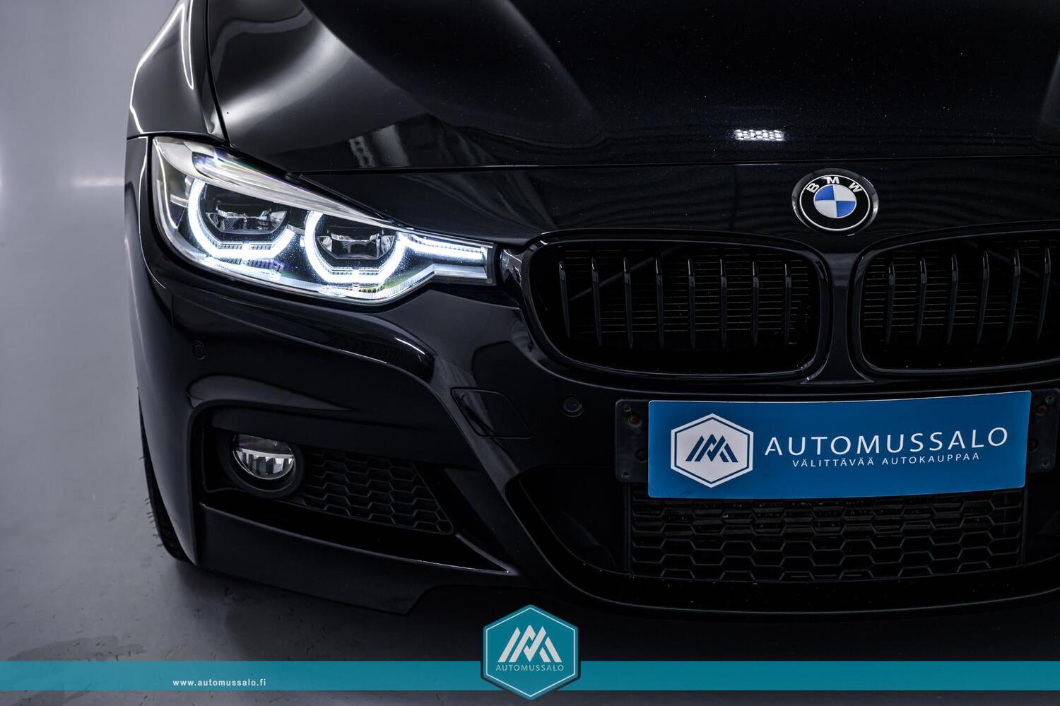 BMW 330 vaihtoauto