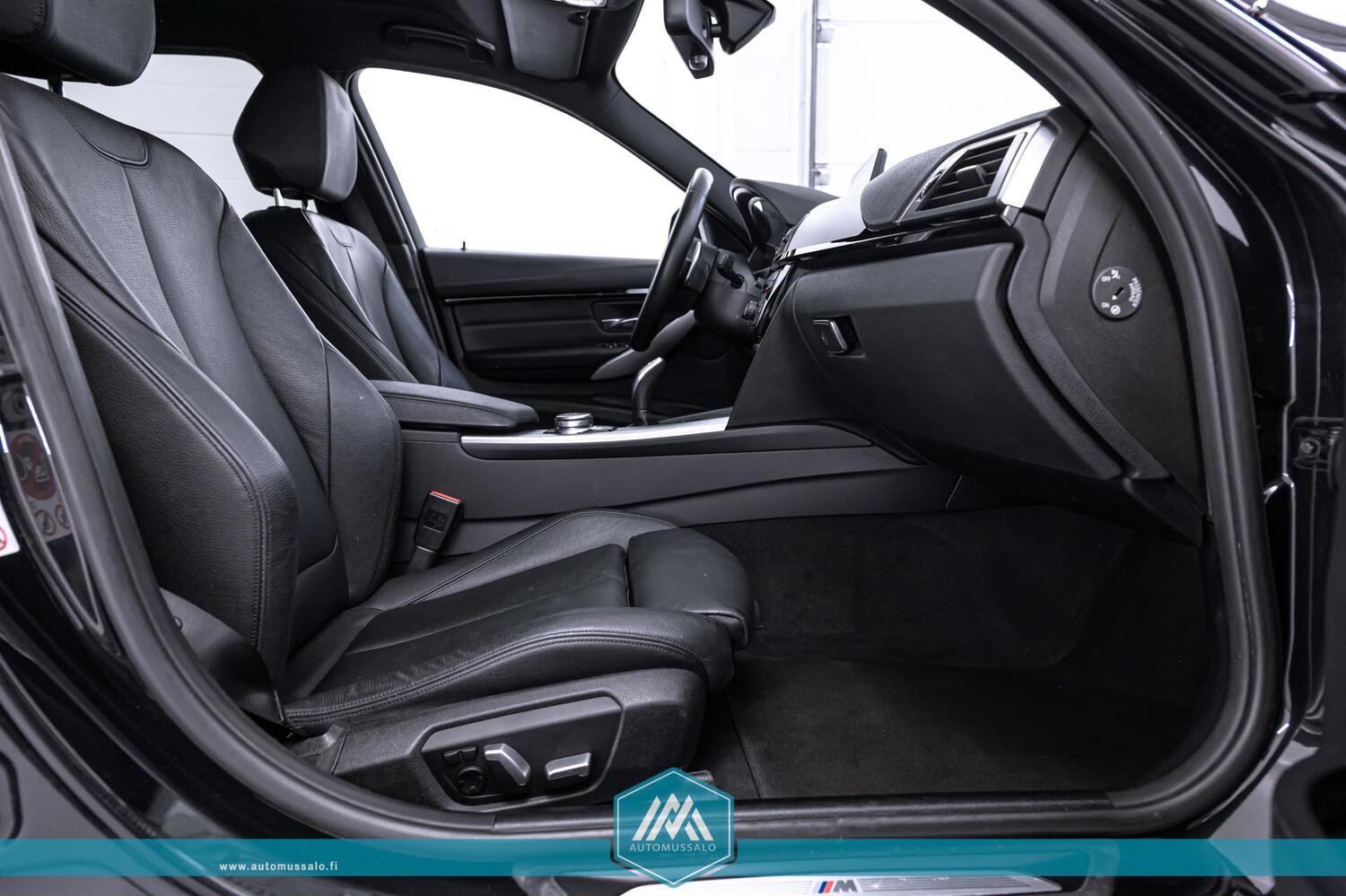 BMW 330 vaihtoauto