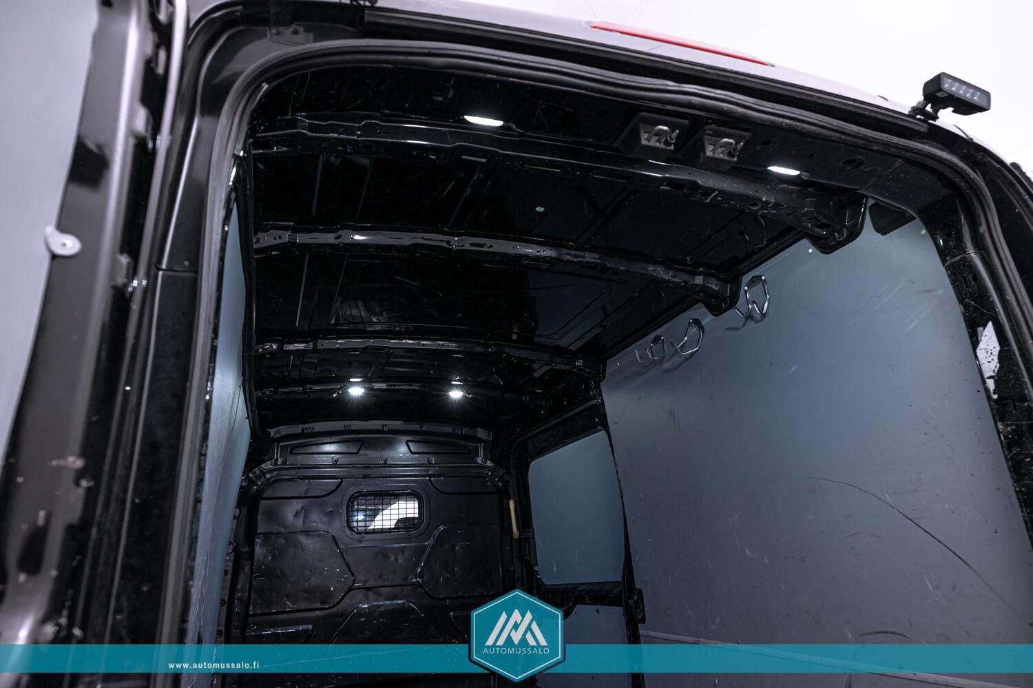 Ford Transit vaihtoauto