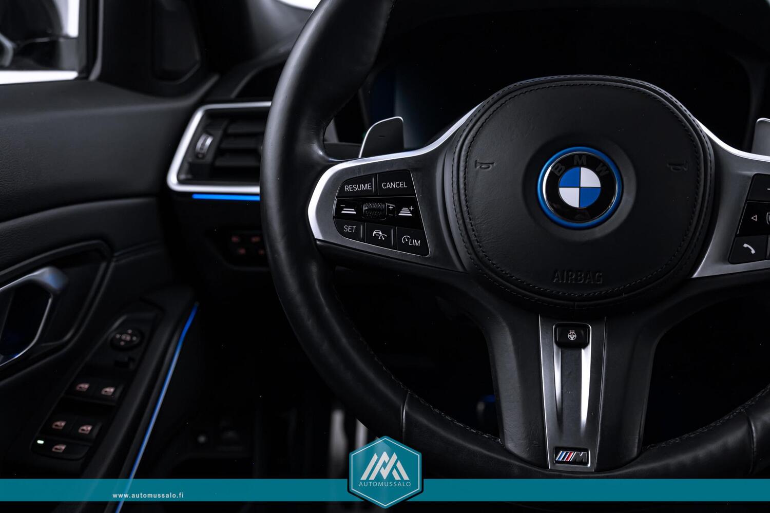 BMW 330 vaihtoauto