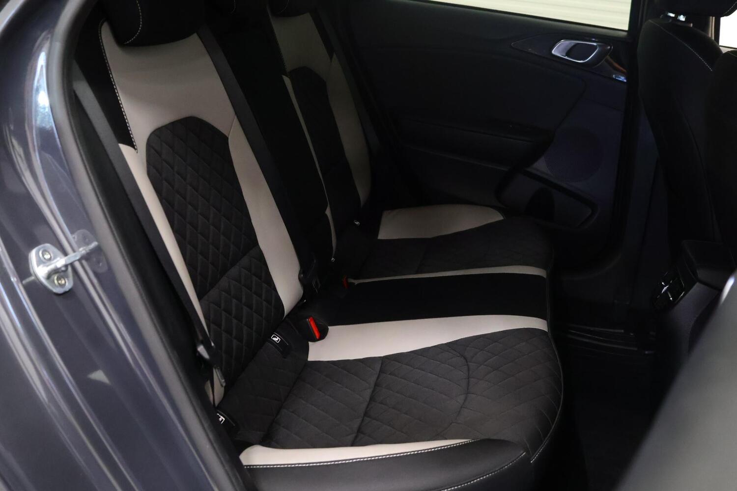 Kia Proceed vaihtoauto