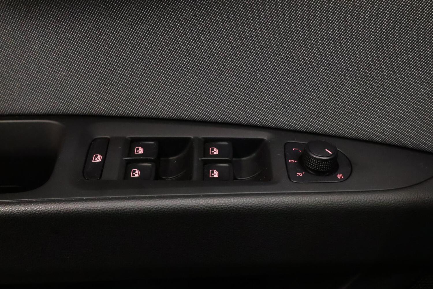 SEAT Leon vaihtoauto