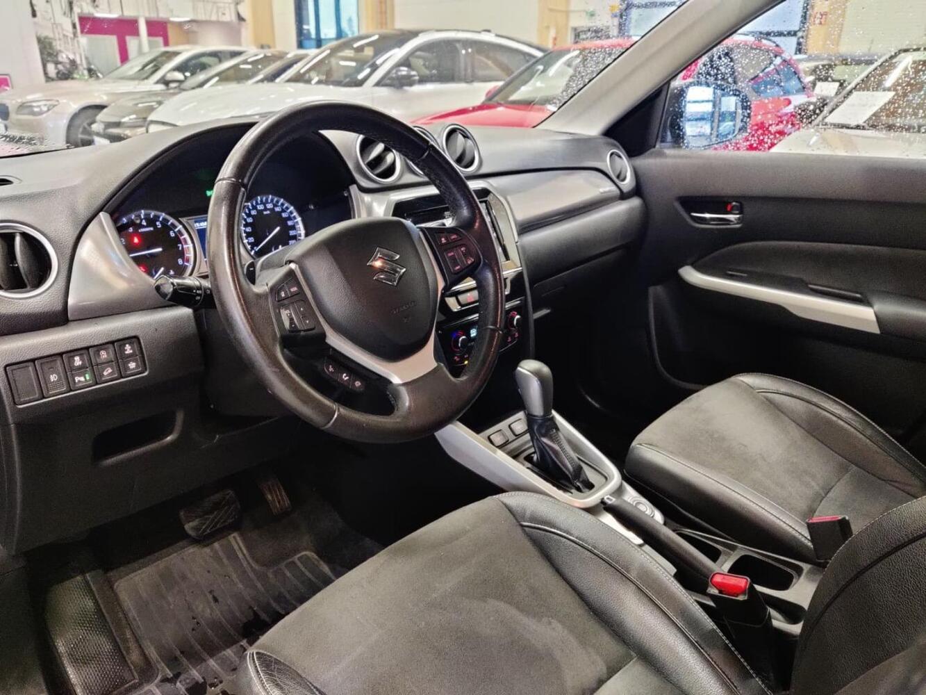Suzuki Vitara vaihtoauto